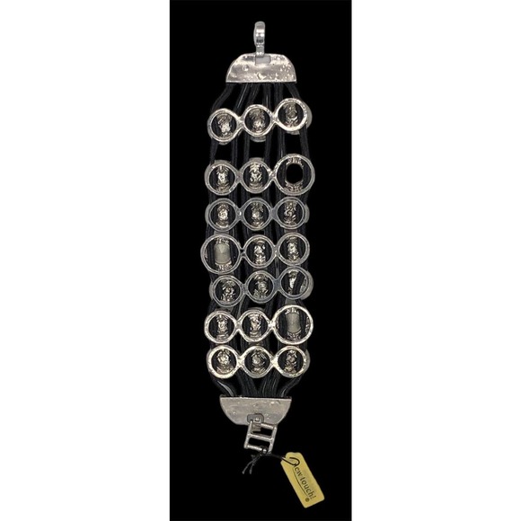 New Touch! Brand Vintage Sparkly Crystal Bracelet Lots of Bling NWT - Picture 7 of 7